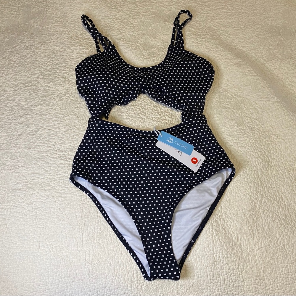 Cupshe Polka Dot Cutout One-piece Bathing Suit - Picture 4 of 9